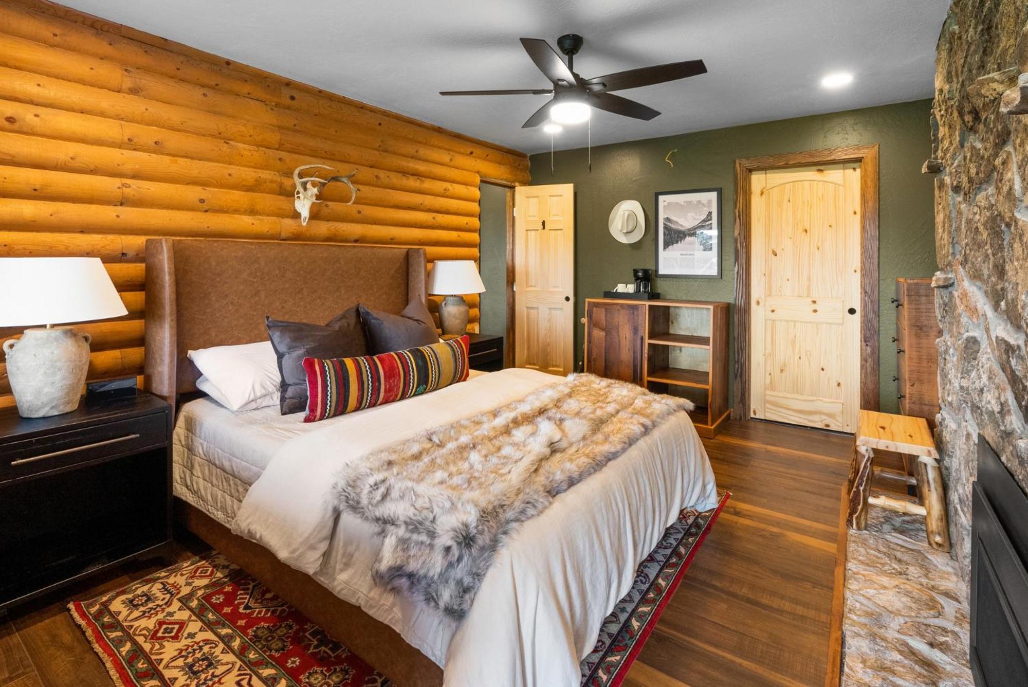 Hotel Grassy Mountain Ranch à White Sulphur Springs Extérieur photo