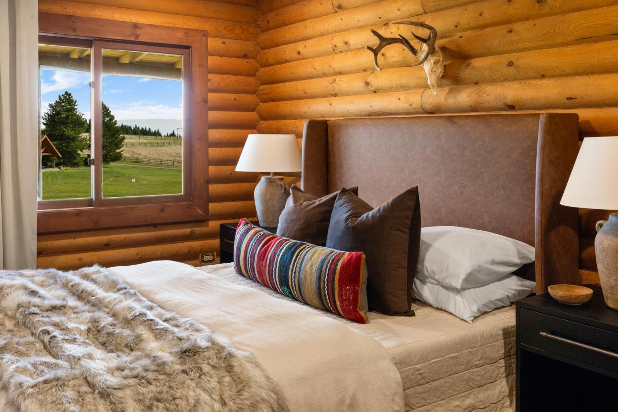 Hotel Grassy Mountain Ranch à White Sulphur Springs Extérieur photo